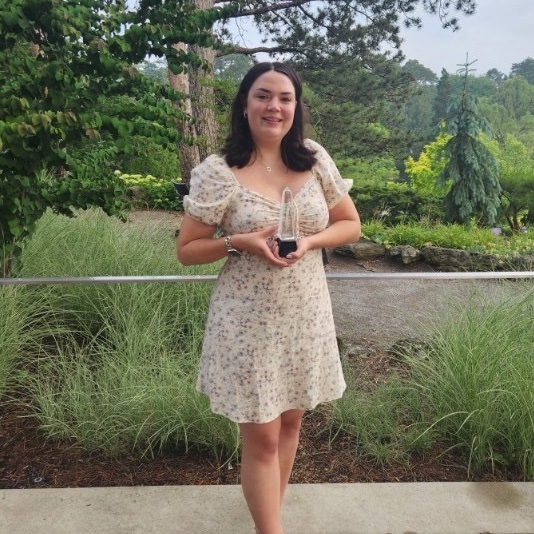 Big congratulations to our pubic relations intern <a href="/Zwart_Em/">Emily Zwart</a> for taking home the Student Award of Excellence at the annual <a href="/CPRSHamilton/">CPRS Hamilton</a> Pinnacle Awards Gala! 🏆💫