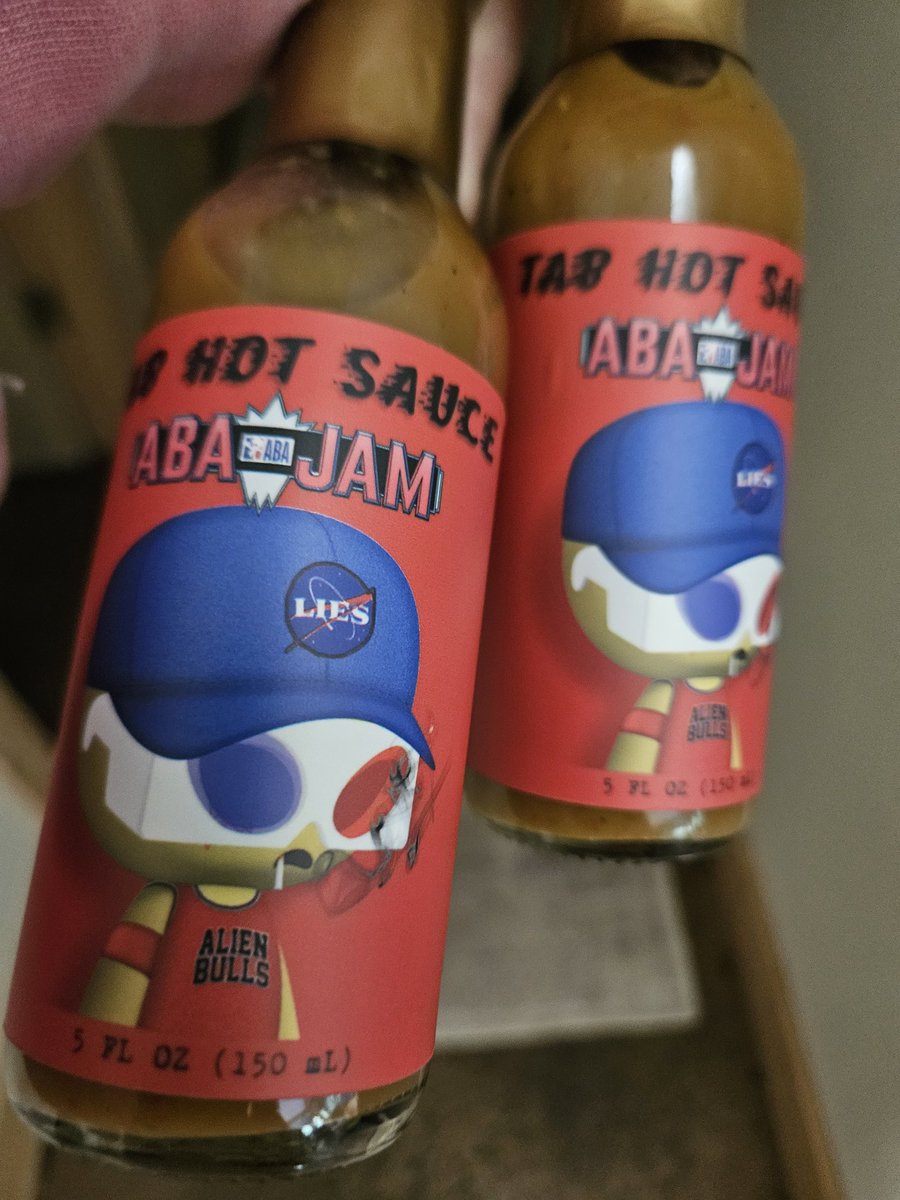 <a href="/ErnieJohnsun/">Ernie Johnsun</a> @FockSauce <a href="/TheAlienBoyABA/">The ABA</a> Hmmmm... looks familiar