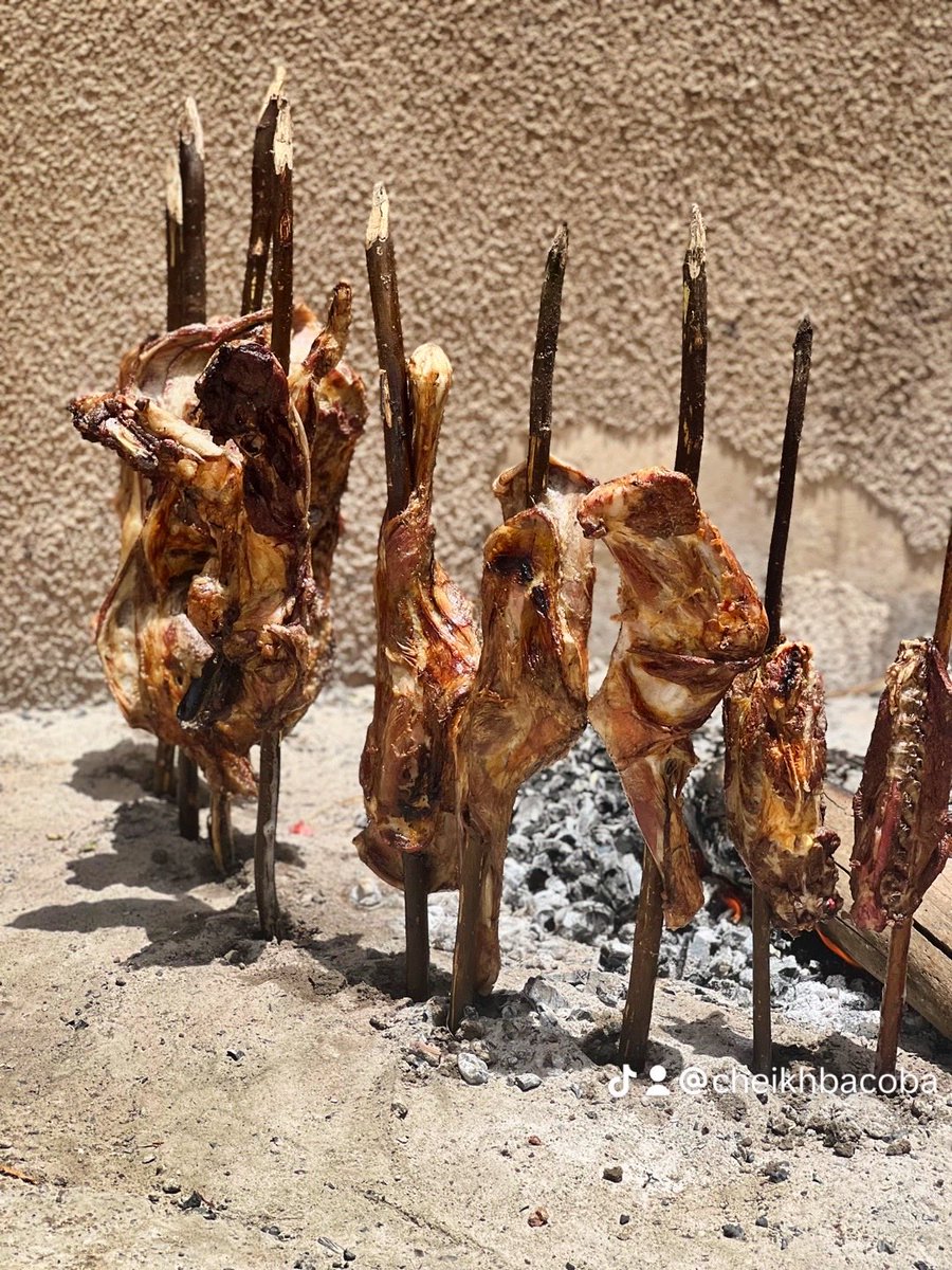 Du Ndewenel sous forme de Thietté. Bonne fête à toutes et à tous : Paix, santé et Vérité en Tout