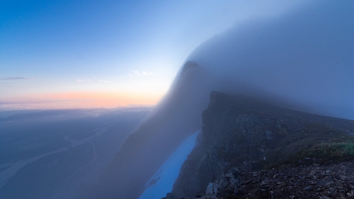 BCWanderer1's tweet photo. Some moody scenes up Mt.Cheam https://t.co/82Ipdt3Tv0
