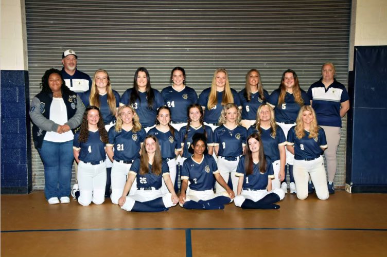 CHASE_High's tweet photo. CHASE High and our softball team are proud of our Lady Trojans that made the 2023 North Carolina Softball Coaches Association District 8 All District. Congratulations to
Christian Beaver - Co-Pitcher of the Year
Jada Walker
Zaley Packett
Carissa Bailey
#GoldStandard #TheFarm https://t.co/xfY5BUDX6x