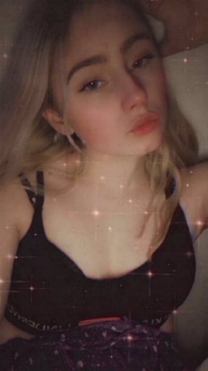 RoseAnn2025341's tweet photo. next 20 follows get a dm😏💕 like and rt for a nude 🥺 dm mee  #nsfwtwt #nsfwtwtًً  #nsfwtwitter #nsfw  #horny #nude #nudes #snap #snapchat #ass #booty #pussy #wet #dmme  #dickrate #pawg #cum #sext #sexting #trade #sub #dom #findom #breeding #kinky https://t.co/fs6xcgniNr