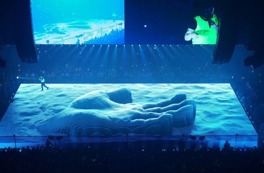 DieSlowerPussy tweet media