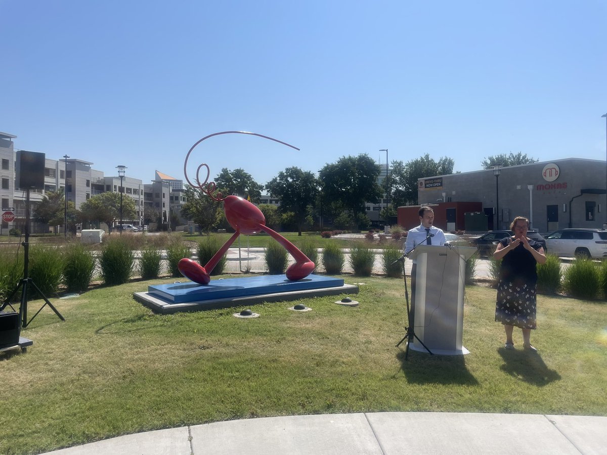 Today we are at the Advanced Learning <a href="/wichitalibrary/">Wichita Public Library</a> officially debuting a new sculpture, David Stoltz, Big Red, 1985. Painted steel. 99 x 99 x 35 in.