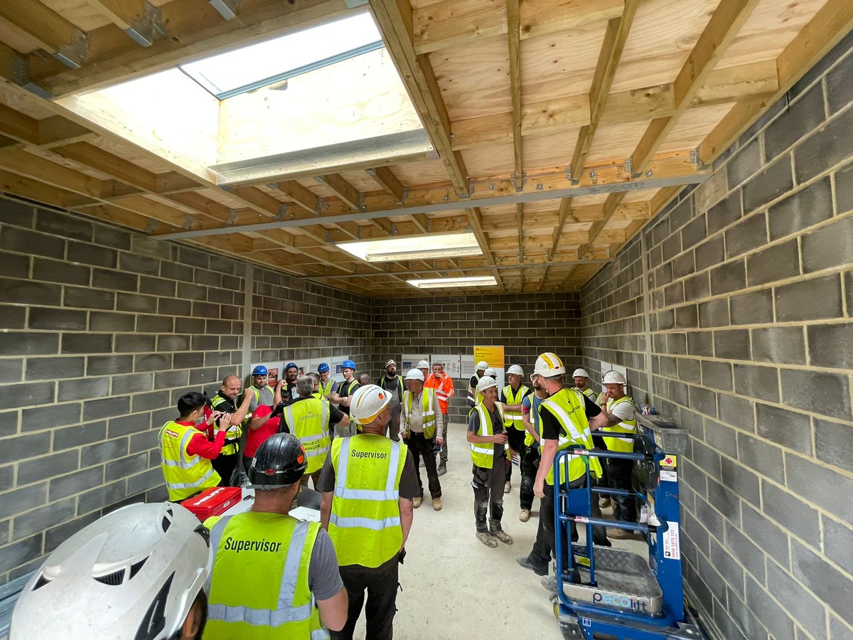 Gavin Bridge tweet media