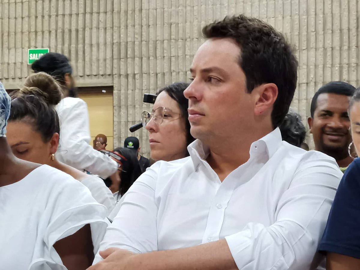DNP_Colombia's tweet photo. #AEstaHora | El subdirector de Descentralización y Desarrollo Territorial del #DNP, @CamiloAcero, participa en el Consejo de Discapacidad y Gerencia del Cuidado, en el inicio del cuarto día de la agenda de #GobiernoConElPueblo en Riohacha (La Guajira). https://t.co/tajgRLRgPq
