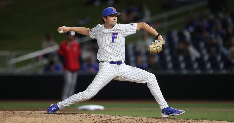 delatorre's tweet photo. #Gators RHP Tyler Nesbitt has entered the transfer portal.

https://t.co/P5w4JwtQGH https://t.co/ausFStEFx2