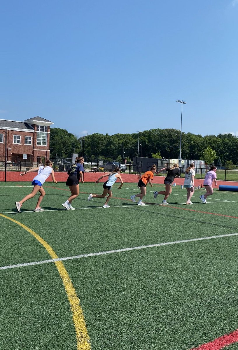 FHS strength & condo tweet media