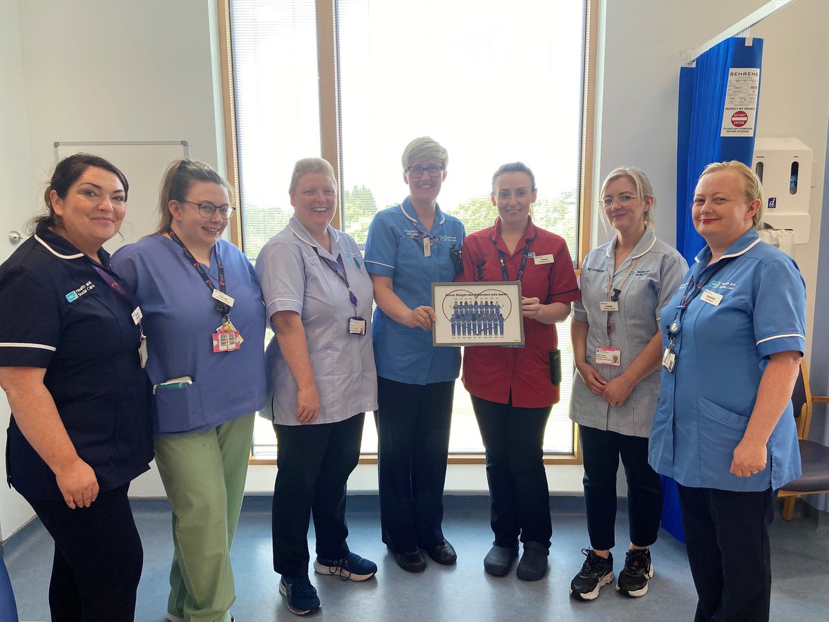 WesternHSCTrust's tweet photo. Lisnaskea Mum of three Amanda Oldfield is full of praise for the amazing care and support provided to her and her baby by our incredible Maternity and Neonatal team at South West Acute Hospital, Enniskillen.

Read Amanda's incredible story on our website: https://t.co/0g0iPRJOOG https://t.co/eM7hFVqYME