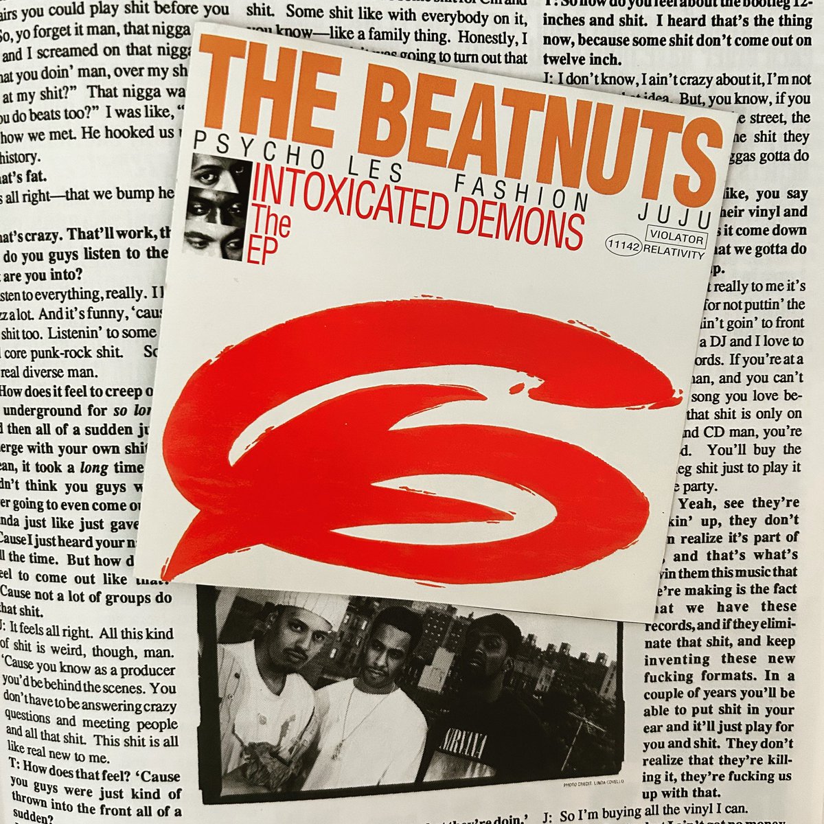 hiphopgods's tweet photo. The Beatnuts in The Flavor magazine
#theflavor #classic #hiphop #magazine #intoxicateddemons #ep #violator #relativity #records #psycholes #juju #fashion #aka #altariq #thebeatnuts #hiphopgods https://t.co/SztxhEqSrq