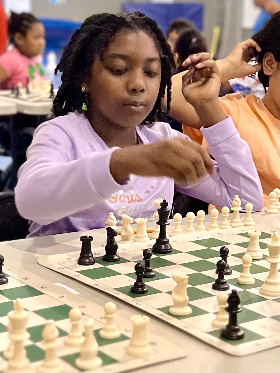 disdactivities's tweet photo. As the Dallas ISD Elementary Chess Summer Camp comes to an end, 250 students from 27 campuses wrap up the 4 day camp week playing games and showing what they have learned through mini chess tournaments. https://t.co/1TjdmvtZku