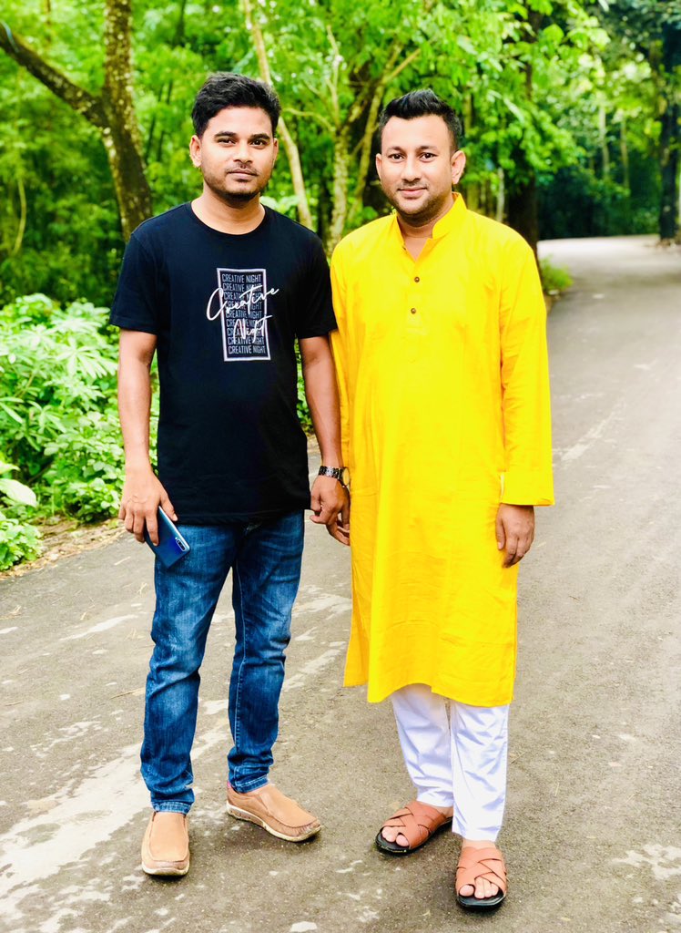 JobayerProdhan's tweet photo. ঈদ মোবারক 🌸🖤 https://t.co/6IV6jvgObe
