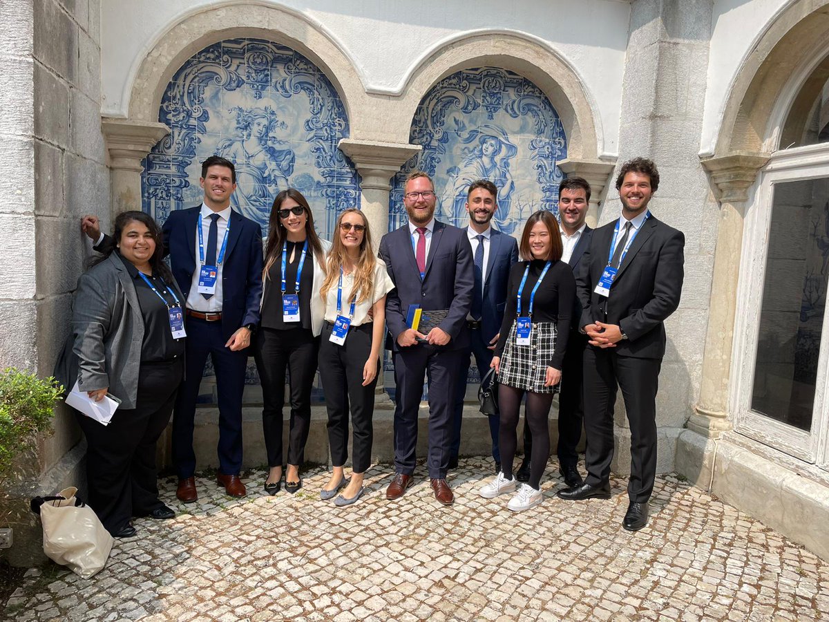 It was an honor to be at the @ECBForum. Meeting this amazing group of people and learning more about their research was especially fantastic! Check them all out.  Special congrats to @LksNord for receiving the award for his very cool research on shopping and demand composition