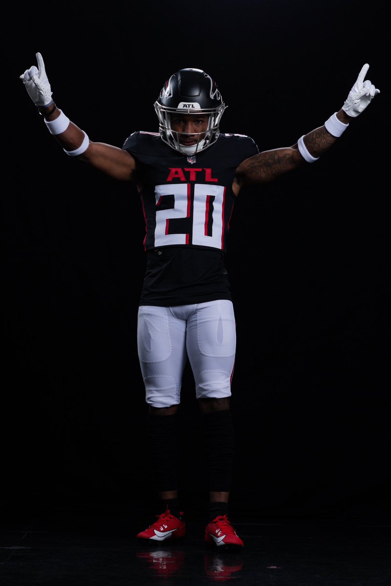 AlfordGlo4's tweet photo. If it’s just me and you then you know who I chose 🤧 #Year2 #Dirtybirds https://t.co/plkdH4KMya