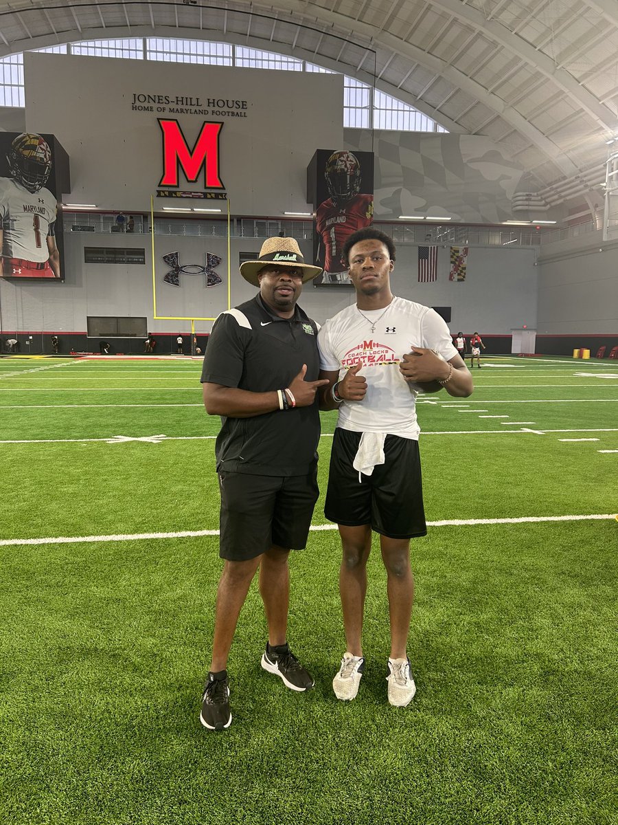 ECWagnac's tweet photo. What a blast 💥 to start our 3 camp trip at the  @TerpsFootball football camp on June 21st! Go Terps!

@GVal3ntine @LoicBrodeur51 @BlancJuien @Aithnardxl @DevonHolly77 @DeshawnCollin20 @9Abdulakb @Quentyn_Holly https://t.co/4JHosjHs1T