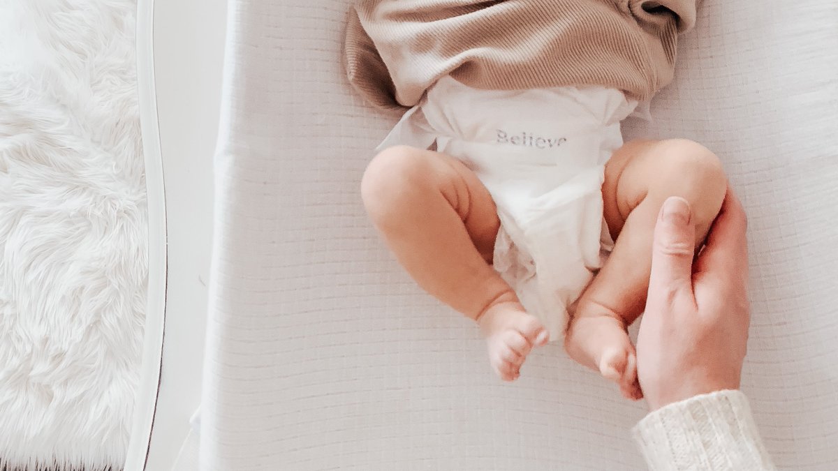 Add us to your registry to ensure you have the most eco-friendly, clean diaper on the market for your little one. Plus, our convenient subscription box makes life easier for the whole family. #BabyRegistry #SpreadTheLove #ExpectingMom