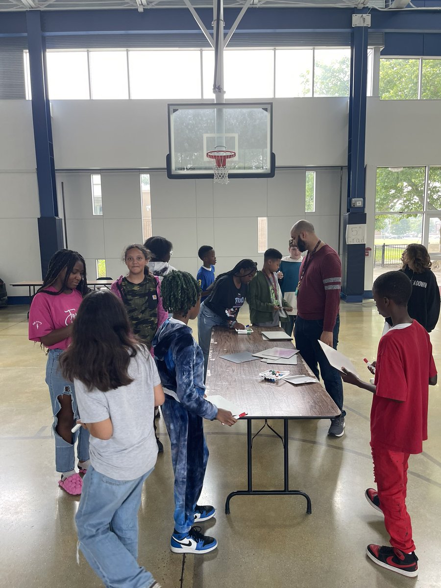 James Benn tweet media