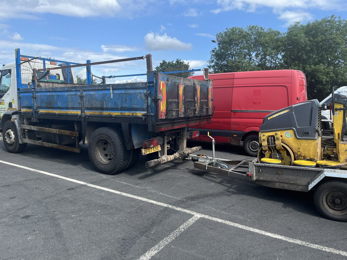 Officers from @OPUWorcs & MTST working with partners from @DVSAgovuk at Strensham services M5 south. Numerous offences, defective tyres, insecure loads, vehicles prohibited & arrest for drug supply also . @WMerciaRoads @WestMerciaPCC @CCPippaMills OR95
