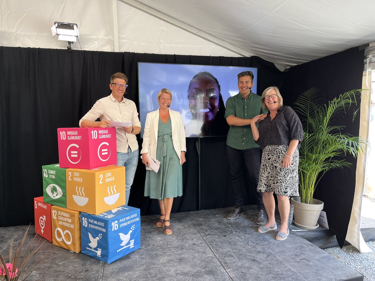 We Effect (@weeffect) on Twitter photo âDigital tools need a human rights-based approach, so no one is left behindâ <a href="/JossanSundqvist/">Josephine Sundqvist</a> Thank you for an interesting talk about the digital possibilities to develop ODA <a href="/vgalaz/">Victor Galaz has moved to Blsky</a> <a href="/KathyBimo/">Mumbi</a> @SidaCarin <a href="/marcuslundstedt/">Marcus Lundstedt</a> #sverigeivarlden #almedalen2023 âDigital tools need a human rights-based approach, so no one is left behindâ <a href="/JossanSundqvist/">Josephine Sundqvist</a> Thank you for an interesting talk about the digital possibilities to develop ODA <a href="/vgalaz/">Victor Galaz has moved to Blsky</a> <a href="/KathyBimo/">Mumbi</a> @SidaCarin <a href="/marcuslundstedt/">Marcus Lundstedt</a> #sverigeivarlden #almedalen2023