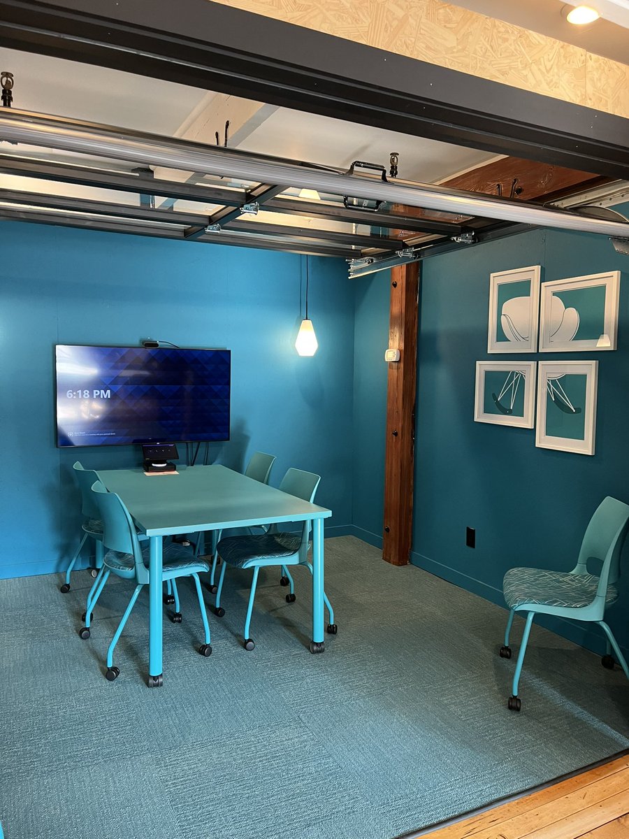 Wow!! What an experience @fluxspace_io This is where it’s at with learning! #handsonlearning #teachersofinstagram #stem #ThisIsThePlace #experience #KidsFirst #design #designthinking #Nan3EDU #ALLinEDU #istelive23 #isteconnects #iste23