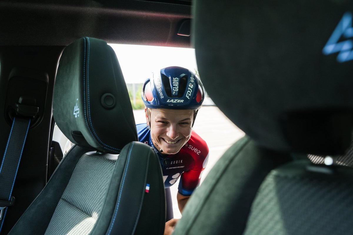 FDJ-SUEZ team is pleased to officially present its 𝗹𝗮𝘁𝗲𝘀𝘁 𝘄𝗲𝗯𝘀𝗶𝘁𝗲 ! 💻

The 𝘄𝗲𝗯𝘀𝗶𝘁𝗲 reflects the team's ongoing commitment to providing a modern digital experience for its supporters. 

To find out more 📲 fdj-suez.fr