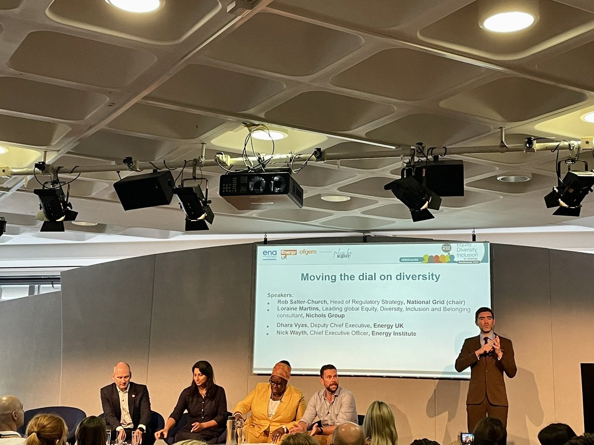 PrideInEnergy's tweet photo. Another fantastic event held by @EnergyUKcomms, @energynetworks & @ofgem #EDIConf23
Great to hear fresh ideas, unique perspectives & personal stories all seeking to move the dial on inclusivity & encouraging everyone to be their authentic selves at work #poweringequality 🏳️🌈🏳️⚧️ https://t.co/NtH2OufePL