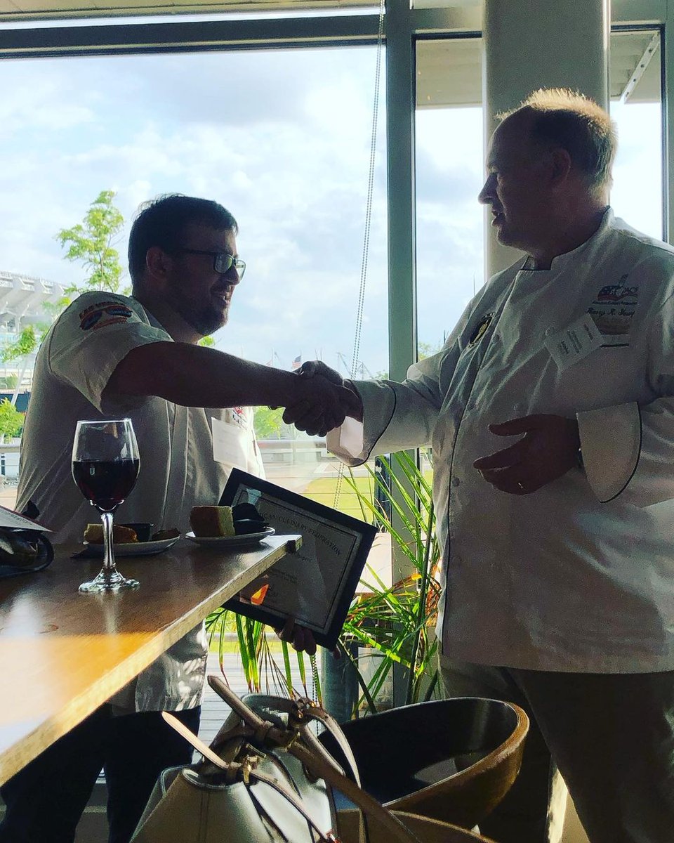 #REPOST <a href="/acfcleveland/">ACF-ClevelandAkronCanton</a>
ACF Cleveland received regional chapter of the year from Chef Barry Young. #cheflife