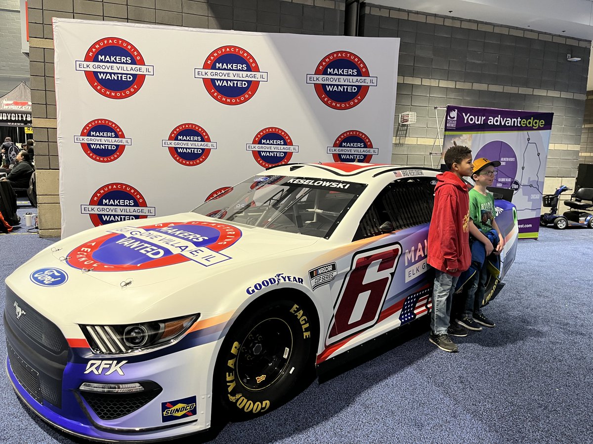 Tom Robb tweet media