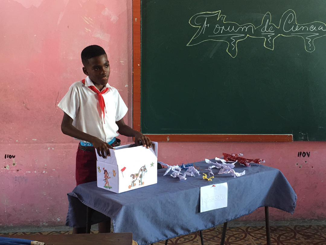 dmesantiago2019's tweet photo. Jornada Mcpal de FÓRUM de Ciencia y Técnica, con la participación de alumnos y profesores, brindando nuevos productos  para la mejora del trabajo metodológico.@CubaMined,@DianaGisellMar1,#SantiagodeCuba https://t.co/XIoiCMOl5e