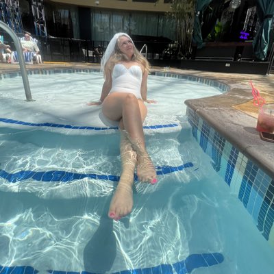 Mrs_CherylCook's tweet image. Wedding Dreaming 💭 #LetsGetCookin