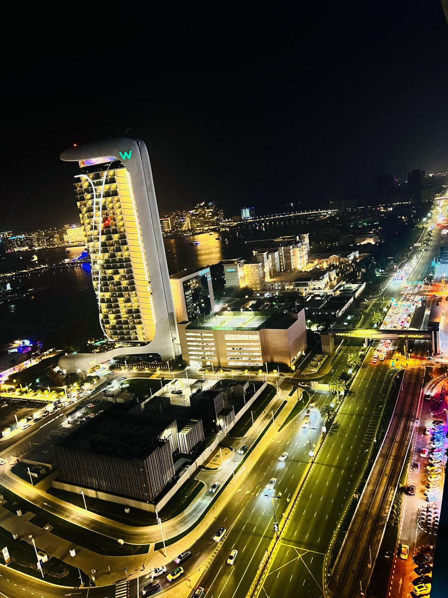 KojoForex's tweet photo. Night View  👀 https://t.co/sNtNzDrElP