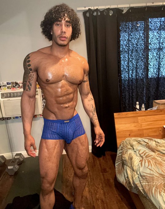 Hello Christ&hellip;. I&rsquo;m bout to sin again🙏🏽😈 https://t.co/PYk0tUkLZD