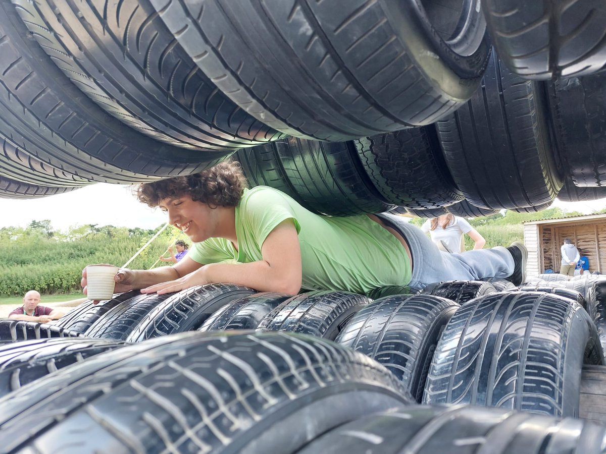 Stormont House tweet media