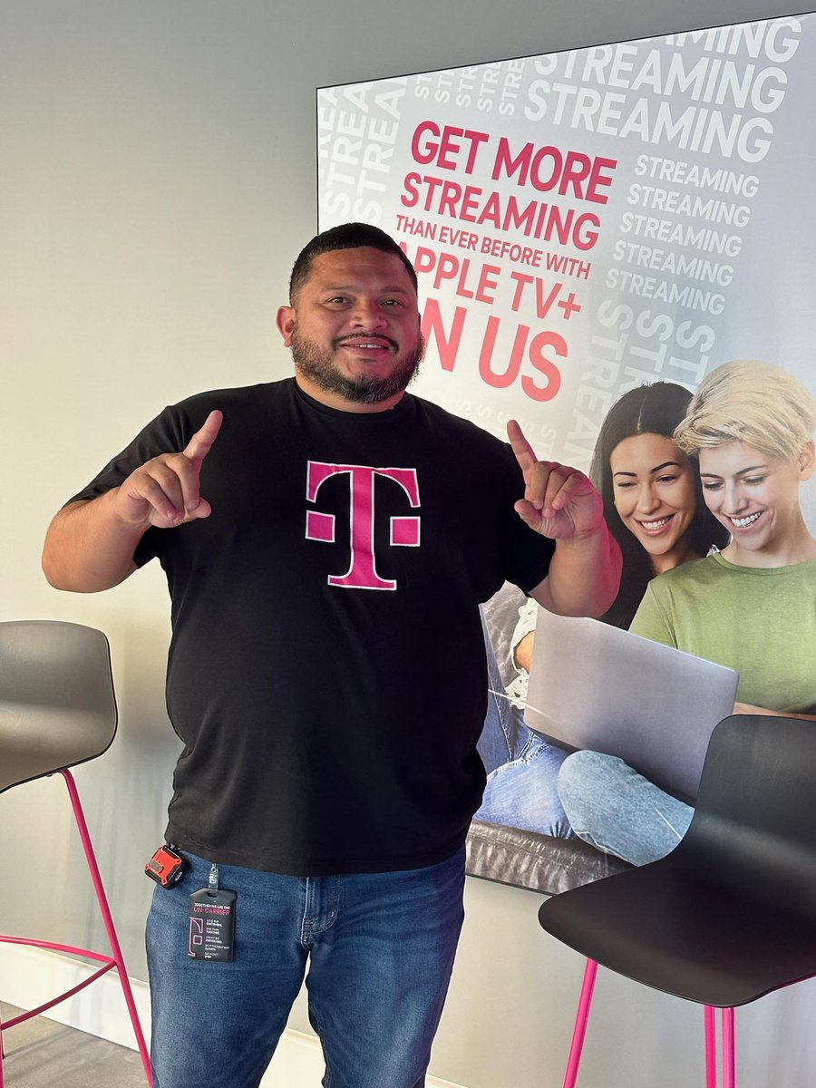 Team, please join me in congratulating our King of DC Metro <a href="/Jose_MejiaVA2PA/">Jose Mejia</a> on his 14th Work Anniversary!!! Thank you for all your hard work &amp; dedication!!! We're better because of you!!! #TheCrown👑💕