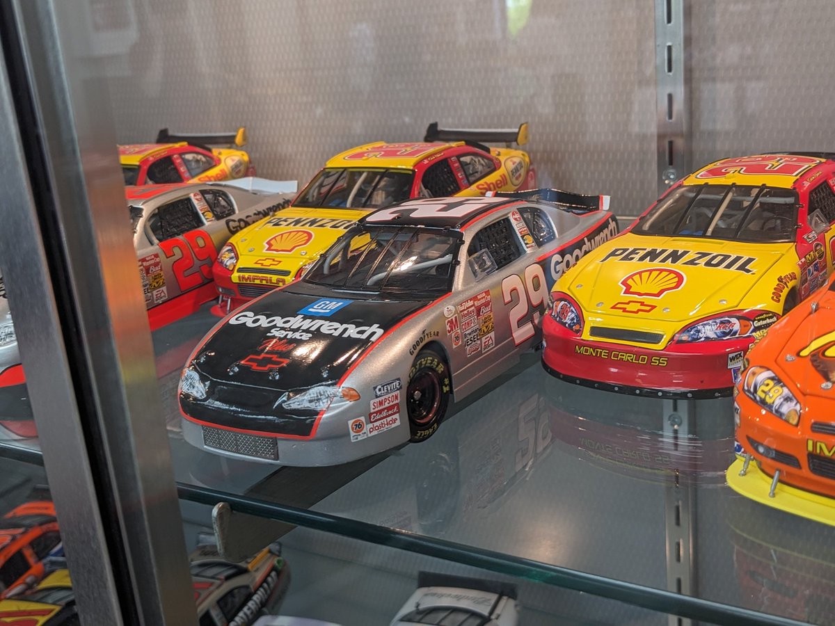 Does anyone know the significance of these Harvick cars? They look like possibly early versions of the '02 scheme? (I took these at the RCR Museum)