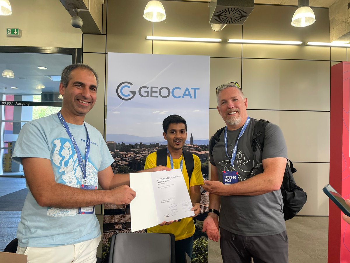 aman_bagrecha's tweet image. How lucky should I be to get a signed copy of #QGIS for Hydrological application (2nd edition) book by @hansakwast and @geomenke? Grateful!
#FOSS4G2023