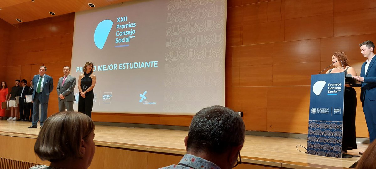 Trece magníficos estudiantes reciben su premio después de 4 años de grado. Las claves de su #exito: Ilusion, Metas claras e ir acompañados. ¡Enhorabuena! #PremiosConsejoSocialUPV
#Excelencia 
 <a href="/UPV/">Universitat Politècnica de València</a> <a href="/ETSID/">ETSI GOLO komi desiré</a> <a href="/UprofesValencia/">Unión Profesional Valencia</a> <a href="/COGITIValencia/">COGITI Valencia</a> <a href="/MesaIngValencia/">Mesa de la Ingeniería Valenciana</a> <a href="/womanation_es/">Womanation Congress</a>