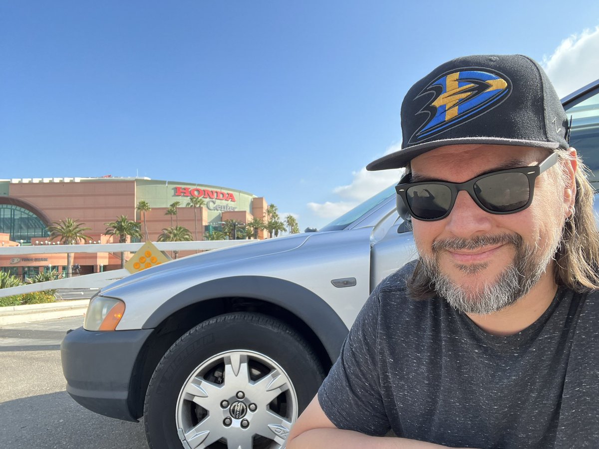 Art Serna (He/El) tweet media