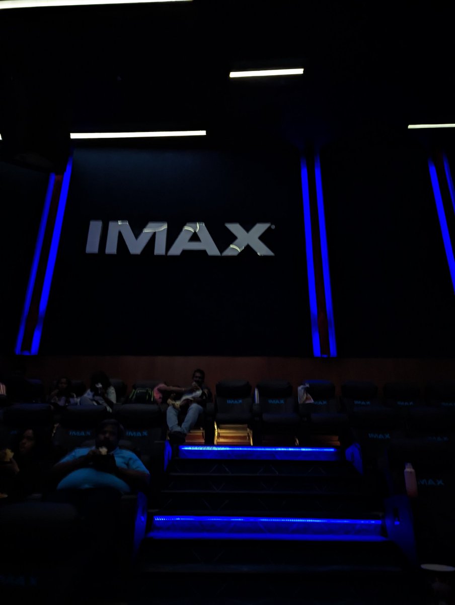 praveenc85's tweet photo. Finally #IMAX laser projection screen has been opened today in #Broadway #Coimbatore
#BroadwayCinemas #Imaxlaser #imaxwithlaser #imaxcinema https://t.co/FPmSx28Cmb