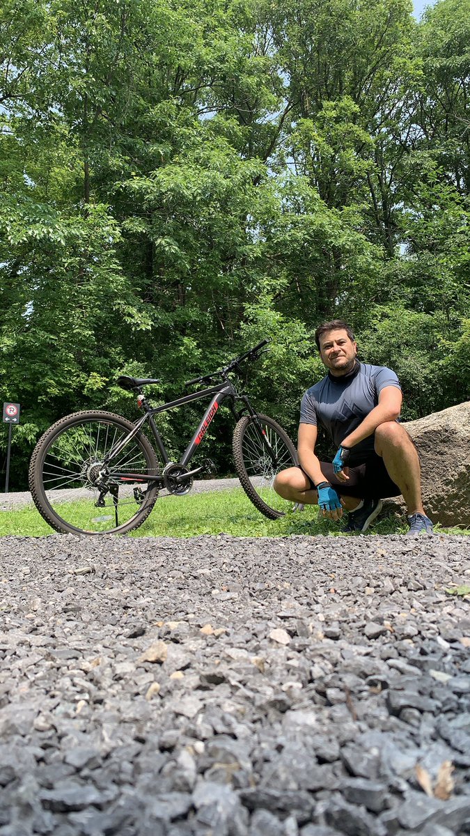 ernie_qs's tweet photo. 🚴🏼‍♂️Vélo du matin. 

#Bike #Cycling #LoveCycling  #Cyclist #CyclingPics #Vélo #VéloDeRoute #Cycliste #VéloQuébec #GatineauVélo #VéloGatineau #Bicicleta #Bici #EnBici #Canada #Québec #LGBT #LGBTQI #GayCanada #GayQuebec #GayGatineau #GayMen #GayGuy #GayMenOver40 #GayAt50 #Gay https://t.co/VtBZKNIBDt
