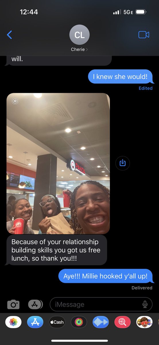 _WoodsWay's tweet photo. Stick with me long enough and you won’t have to pay for anything @CoachCherieLea @KT_Brown20 @mtayyyyy lol get @MaMaMiaBria to tell you! #relationshipsaremysuperpower https://t.co/KzqvvLZTgD