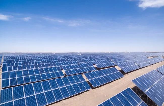 Los costos del boom de la generación solar distribuida en Chile en el artículo de Cristián Muñoz de #BrevesdeEnergía acortartu.link/6gdhf