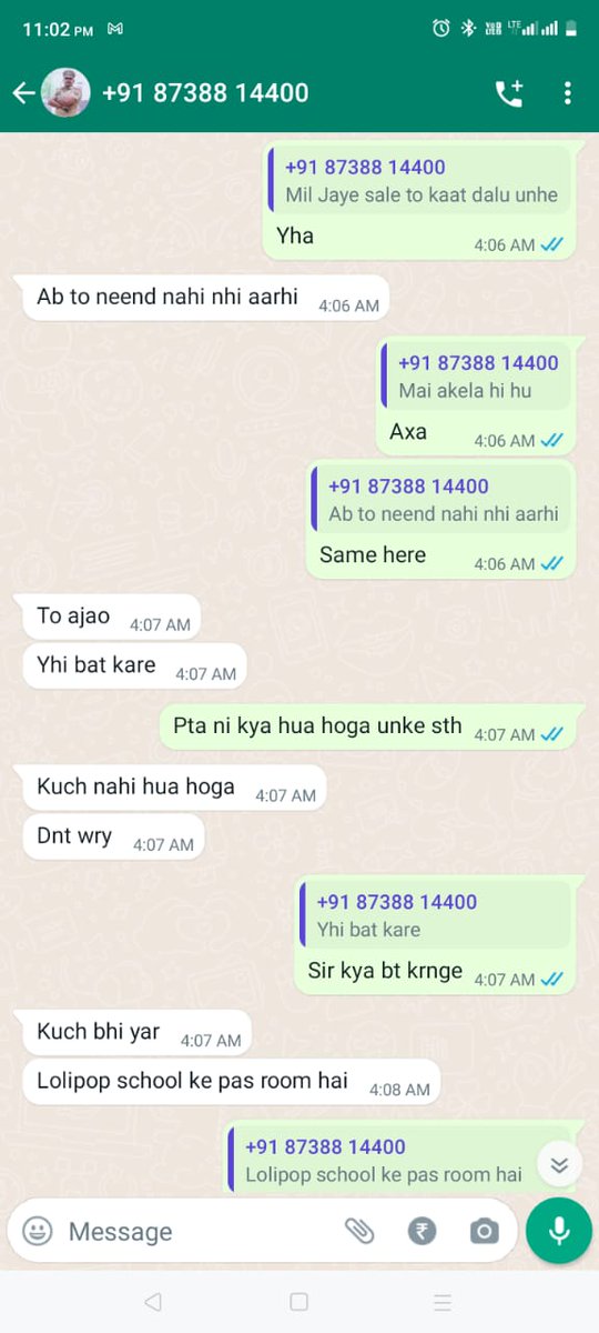 SHUBHAM60008796's tweet photo. @Uppolice कानपुर- फरियाद लेकर चौकी आई युवती से अश्लील चैट करने पर दरोगा हुए निलंबित!! 

अश्लील चैट कर रहे दरोगा का व्हाट्सएप स्क्रीन शॉट हुआ वायरल!! 

अधिकारियों के संज्ञान में आने के बाद दरोगा शुभम सिंह हुए निलंबित!! 

मामा के गायब होने की शिकायत लेकर चौकी पहुंची थी युवती!! https://t.co/zpMPm6jJ0Q