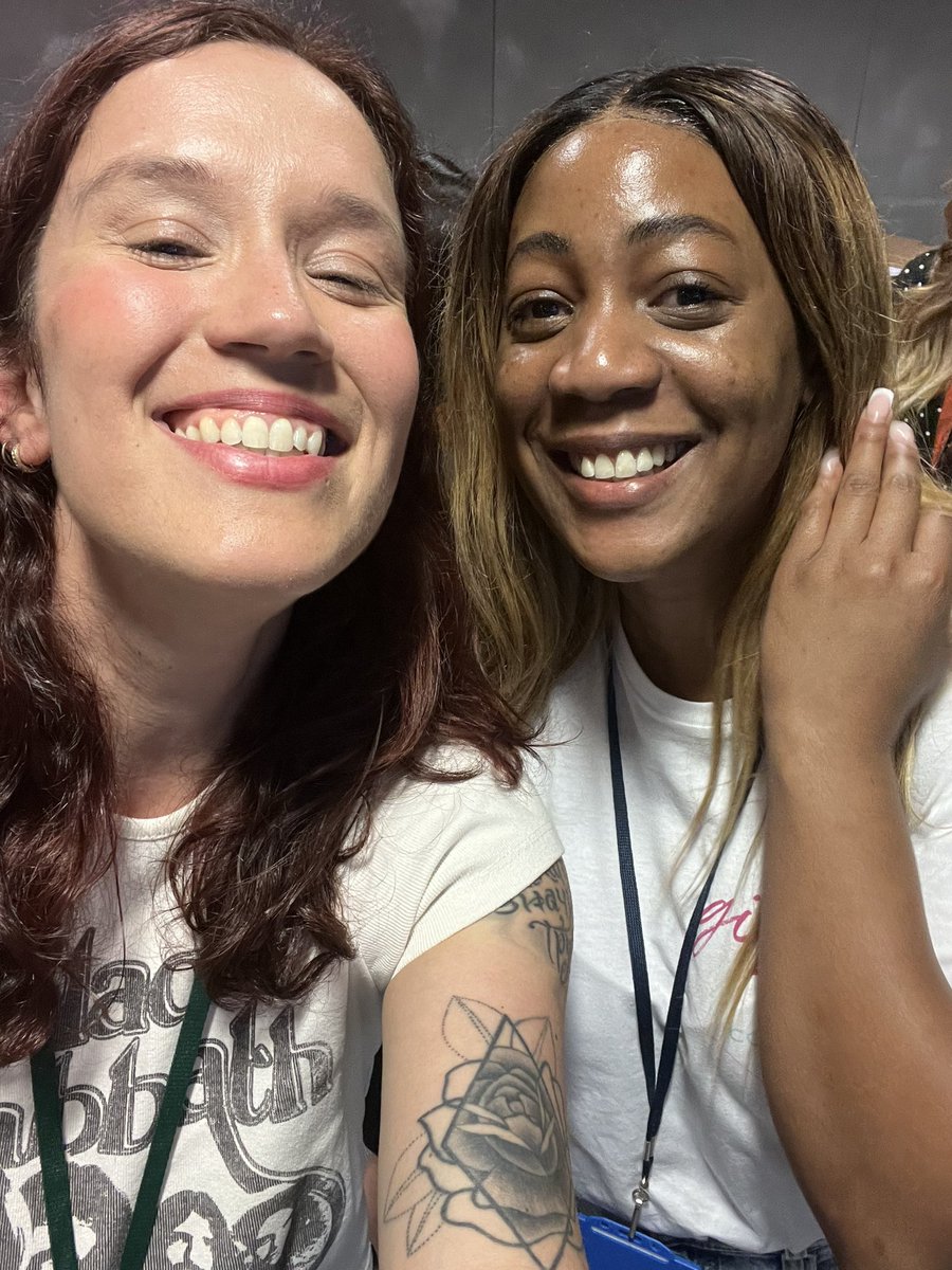 fabgiovanetti's tweet photo. Had the best day at @GirlsTalkGlobal Step Up graduation as a guest judge to bring my marketing prowess into the mix ♥️

Congrats everyone #stepup2023 https://t.co/mBTu6SNueA
