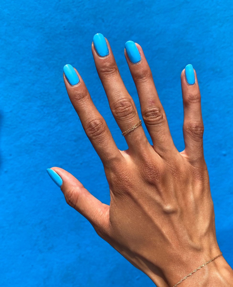 Feeling anything but blue with this magical hue! 💙

💅 28 Swimming Pool  
Shop now at <a href="/Target/">Target</a>!

Model 💃: @christinagranthands