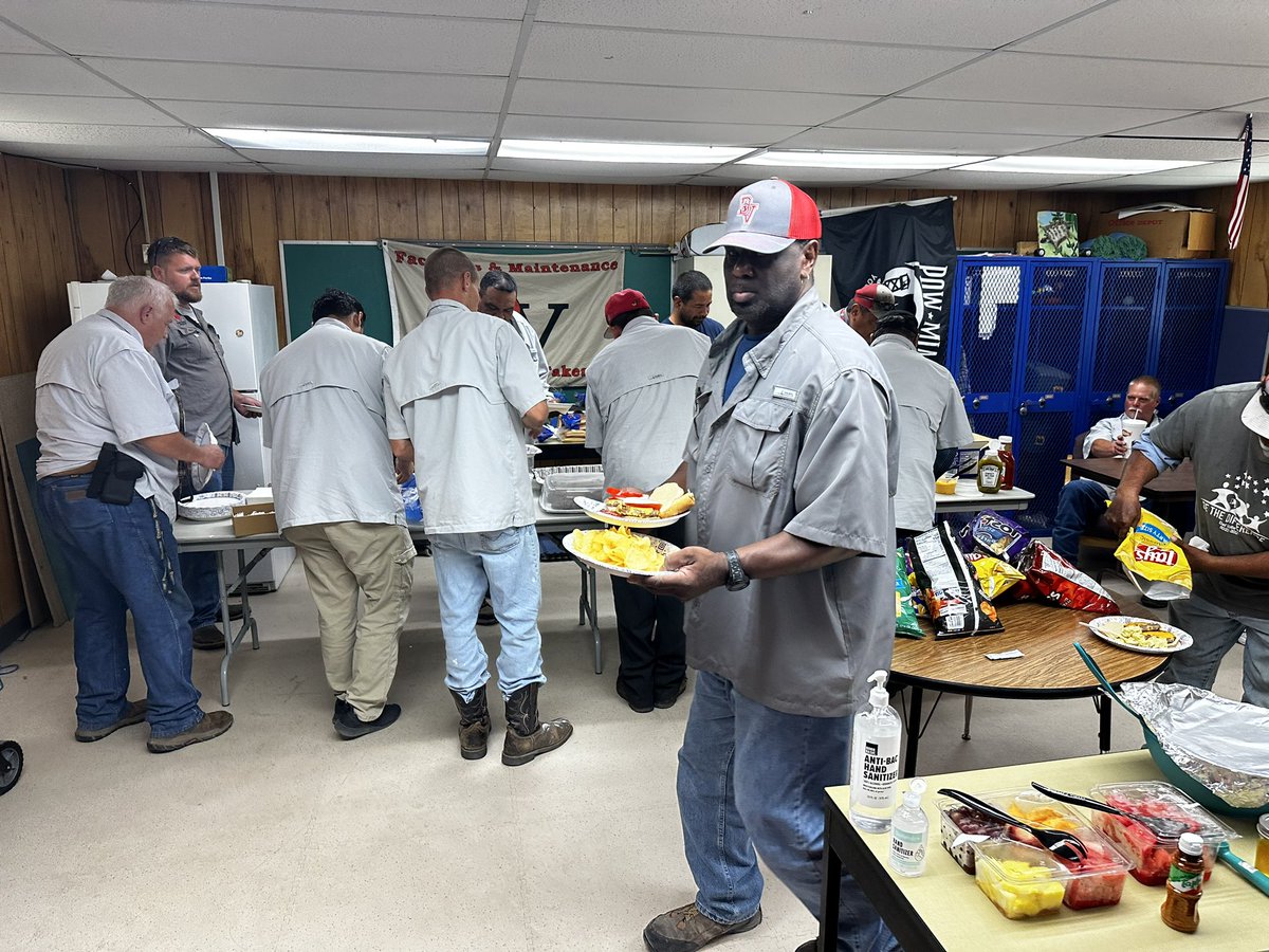 Del Valle ISD Operations tweet media