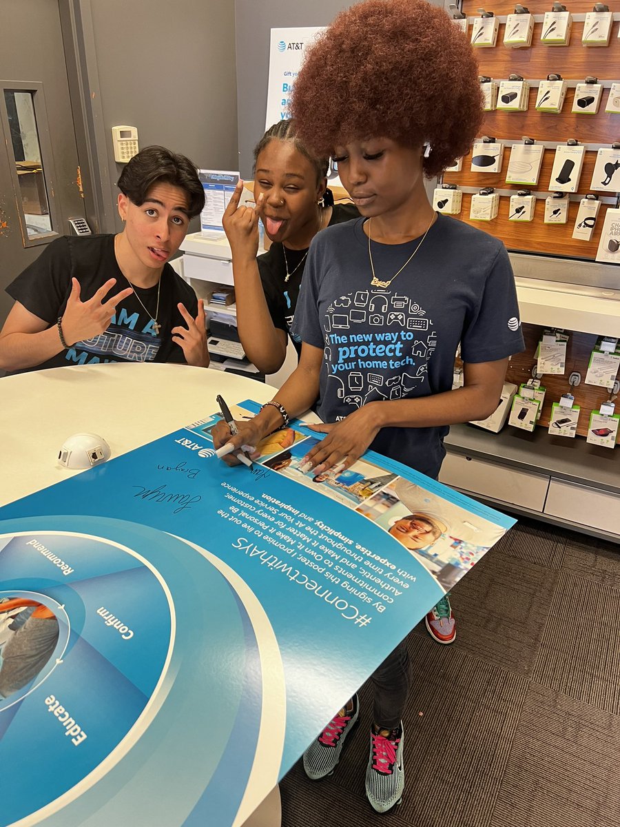 attEVAC's tweet photo. arundel is continuing our commitment to outstanding customer service! 
#connectwithays #attportables
@relayrichard @EdTamba https://t.co/YWkJBXTWNg