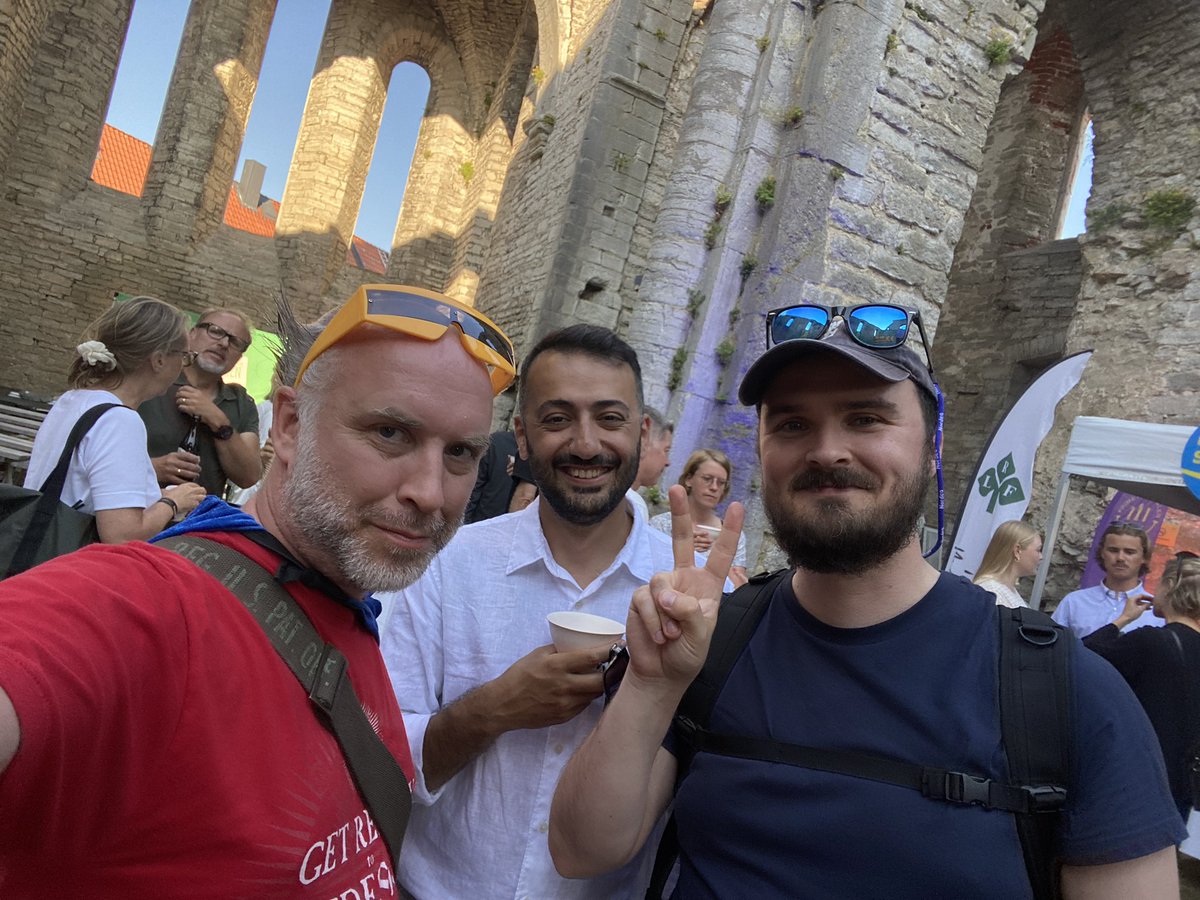 På Prime Rosemingel #almedalen2023 #Almedalen med <a href="/KarlssonMax/">Max V Karlsson</a>  
🙏💞😃