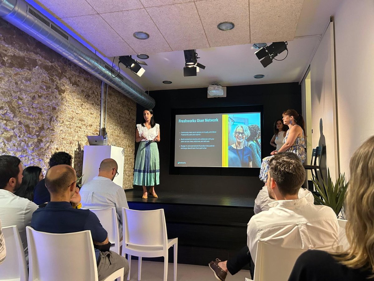 imaticatech's tweet image. Parte de nuestro equipo, asistió al evento organizado por #Freshworks en Barcelona para conocer de primera mano todas las posibilidades que nos aportará la irrupción de la inteligencia artificial aplicada a sus diferentes herramientas.