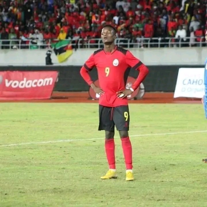 moz_osmambas's tweet photo. 📝Transfer window
🇲🇿 Reginaldo Faife, the Mozambican international is back home where it all started & he has signed with #UDsongo after numerous seasons in Europe, Reginaldo has terminated his contract with 🇦🇱 SHKupi from Albania due to lack of game time .
#Mozambique football https://t.co/eyasW7wFXe